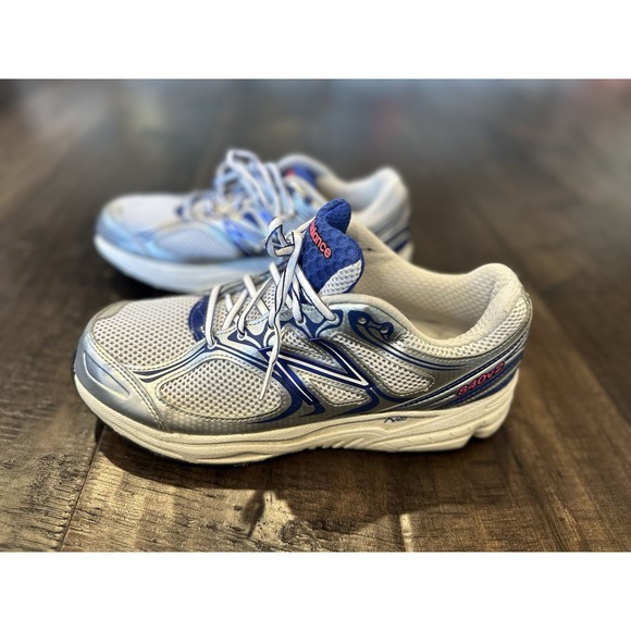 New Balance 840v2 Womens Running Shoes US Size 11 W840WB2 - Picture 1 of 6